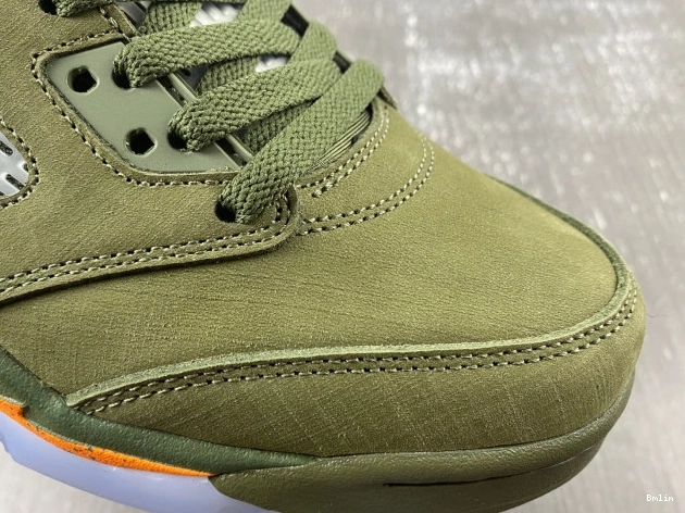 Boostmaster lin DD0587-308 Jordan Air 5 Olive 0717